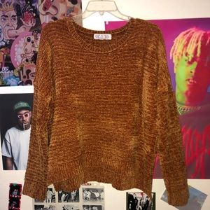 Cute knitted orange sweater!